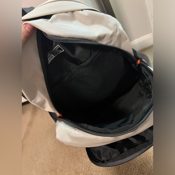 Brand new adidas book bag - Picture 4 of 4